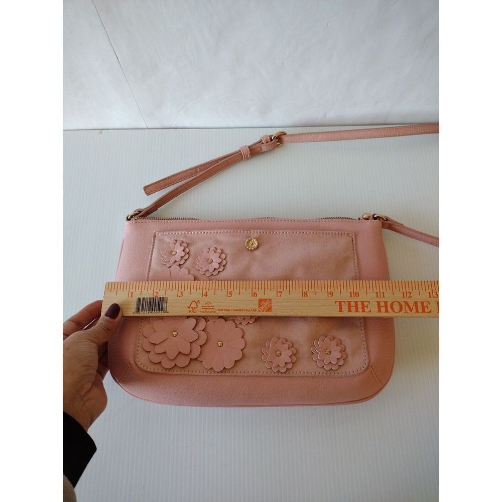 Lauren Conrad Crossbody Shoulder Bag Woman Floral Embellishments Gold‎ Details - Picture 9 of 13